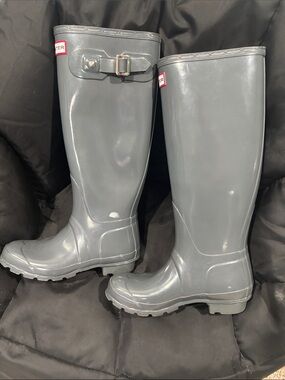 Hunter Glossy Black Rain Boots